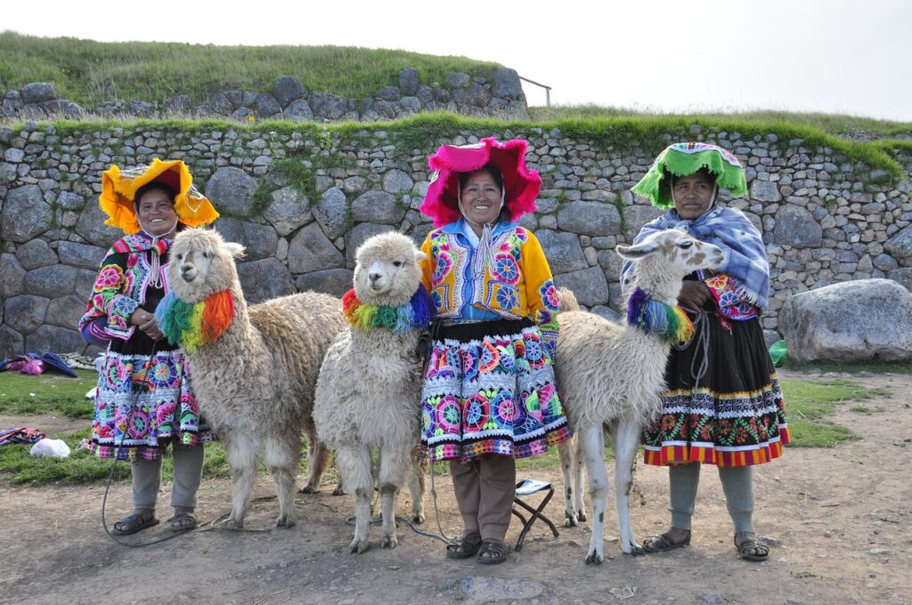 Traje tipico pero quechua